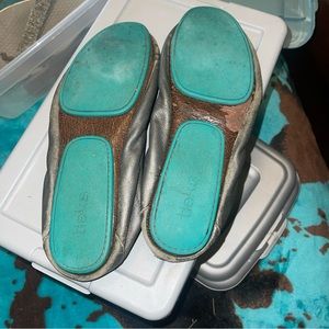Metallic Pewter Tieks, these are rough but no holes or smells. Good project.